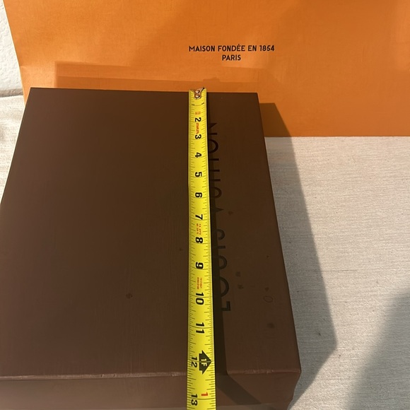 Louis Vuitton Small Emty Box and Bag for Gift/Storage - Picture 3 of 7